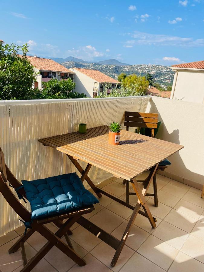 Studio Cosy Avec Terrasse Et Garage Saint-Laurent Du Var Limitrophe Nice Exteriör bild
